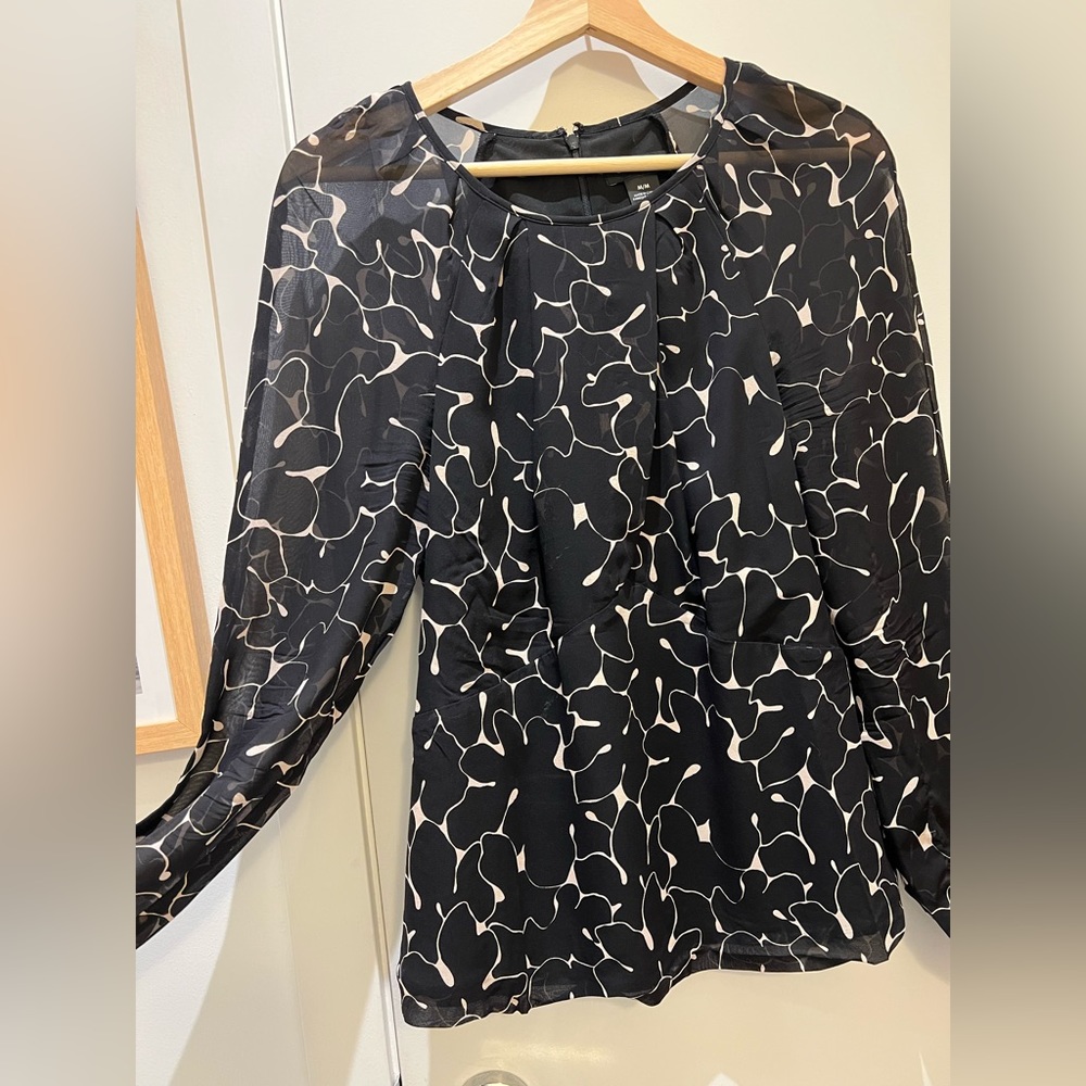 Club Monaco Blouse - Picture 3 of 9
